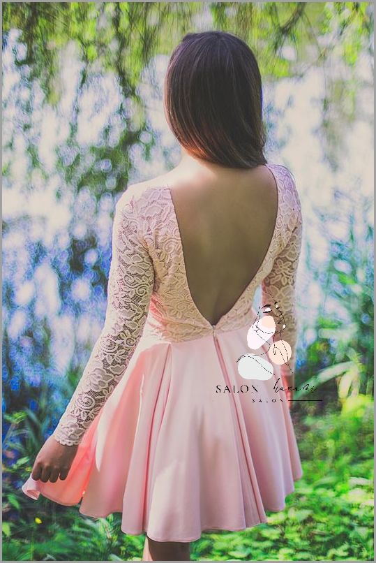 Sukienka Z Odkrytymi Plecami Na Wesele - Musisz To Zobaczyć! Sukienka Z Odkrytymi Plecami Na Wesele - Musisz To Zobaczyć!