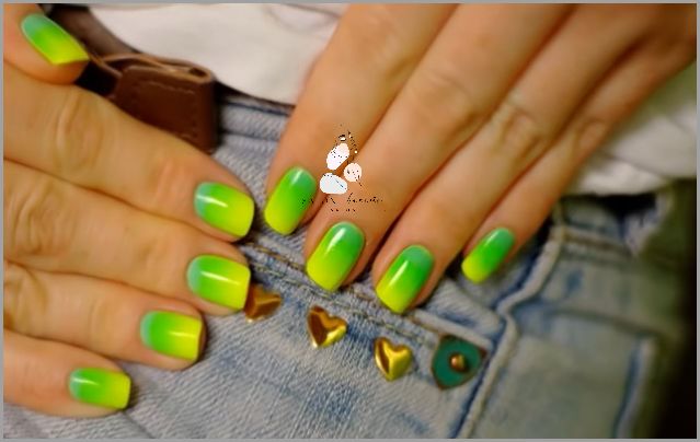 Zdob swoje paznokcie Złotym Ombre!