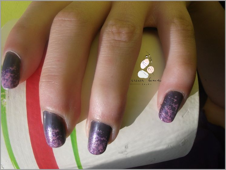 Zdob swoje paznokcie Złotym Ombre!