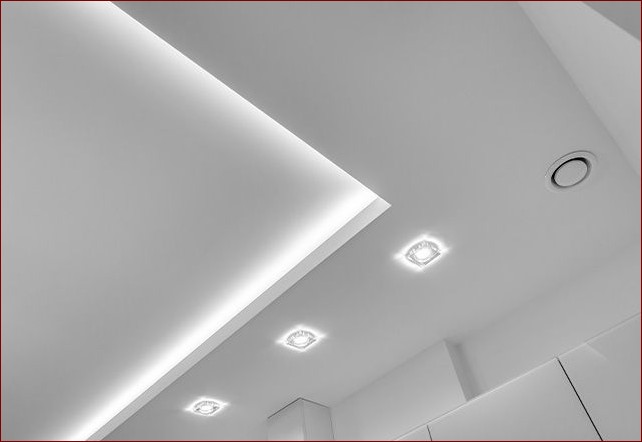 Jak zrobić sufit podwieszany krok po kroku - kompleksowy przewodnik dla majsterkowiczów