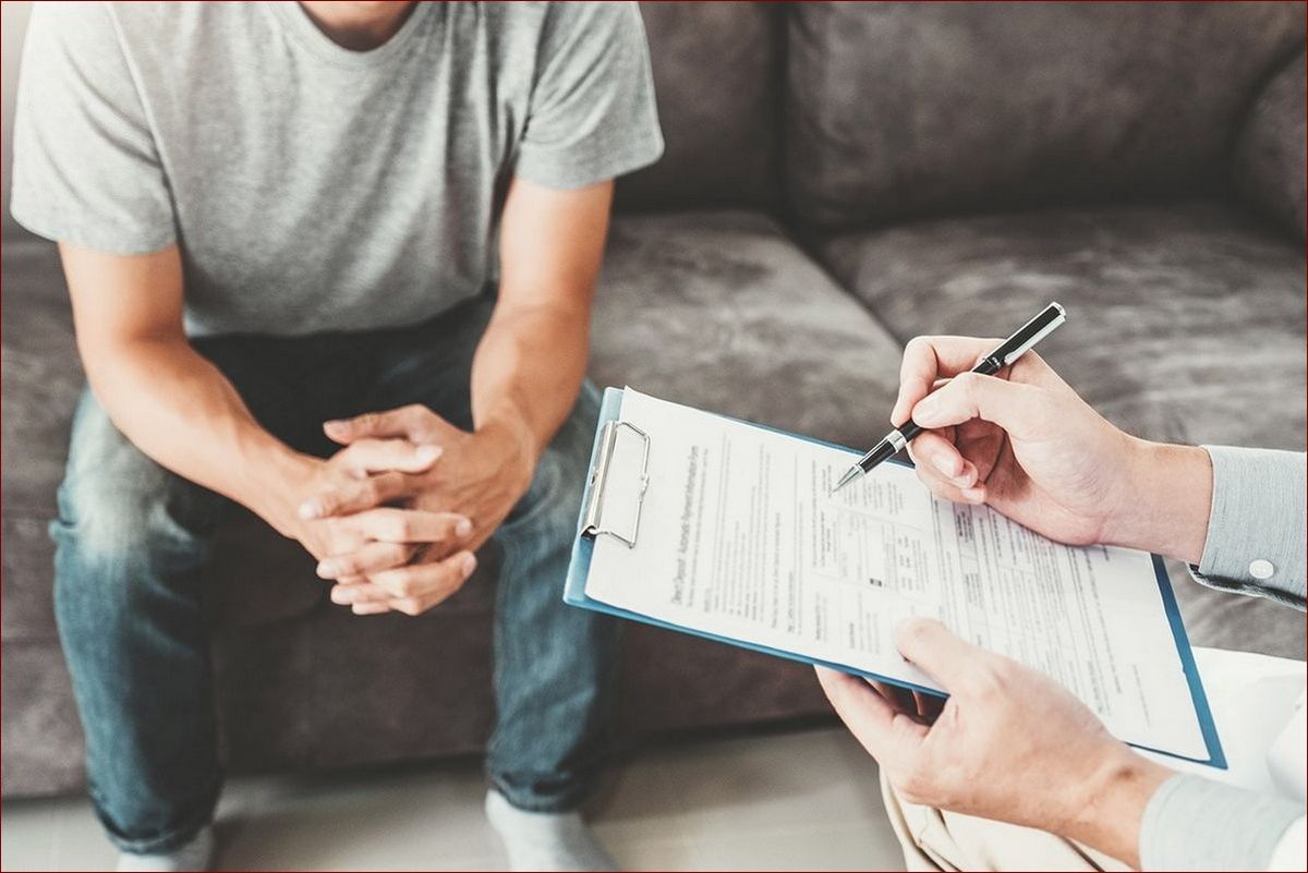 Kiedy podciąć maliny - Kompletny poradnik i terminy dla każdej odmiany