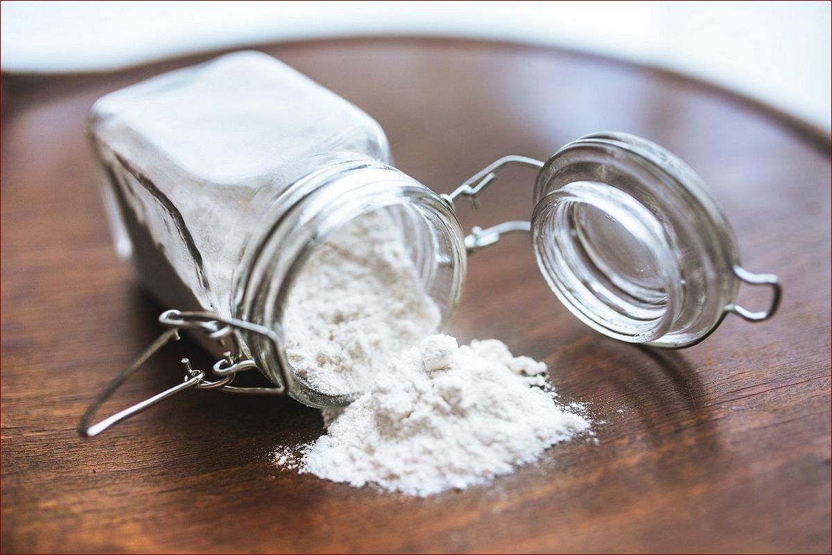 Czym wyczyścić bardzo brudny dywan? Kompletny przewodnik z naturalnymi i chemicznymi sposobami