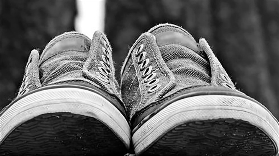 Jak czyścić buty z siateczką: Odkryj sekretne techniki dla niesamowicie czystych sneakersów