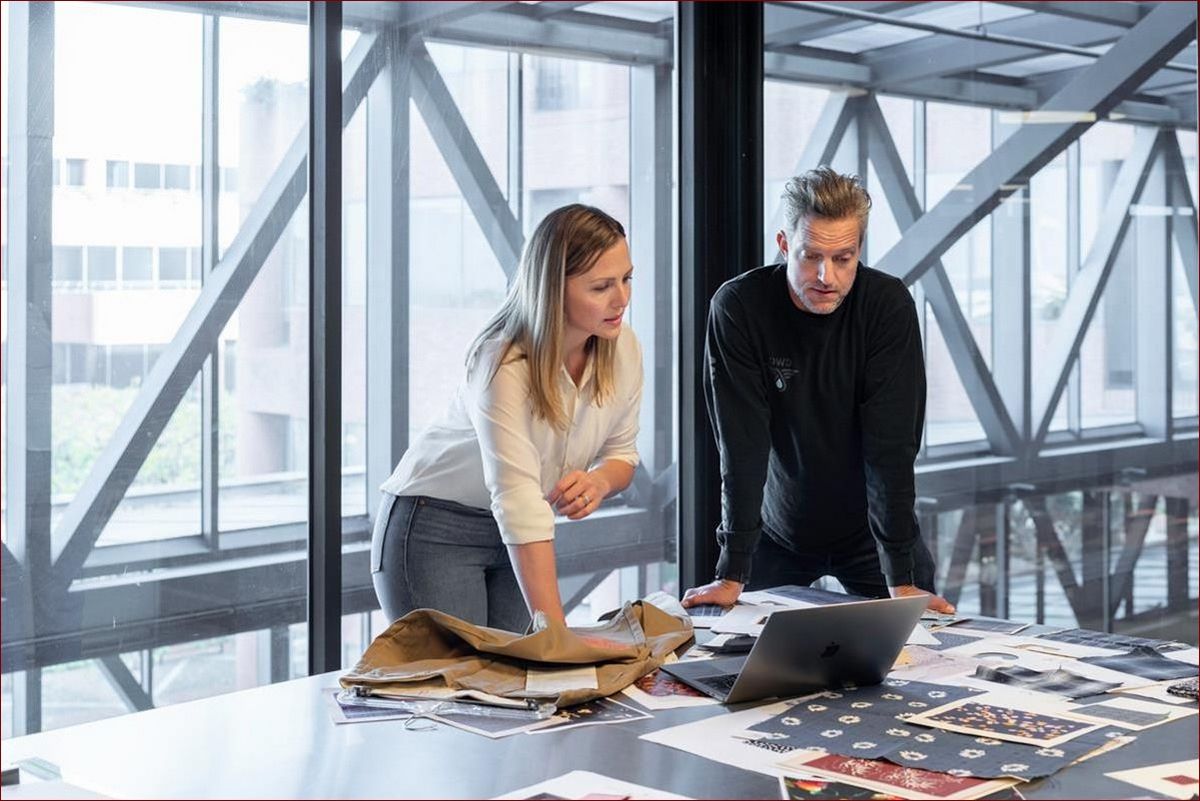 Jak suszyć liście? Kompleksowy przewodnik dla tych, którzy chcą cieszyć się nimi dłużej