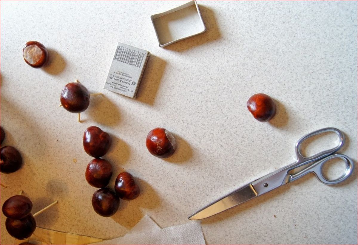 Kasztanowe ludziki jak zrobić? Odkryj proste i kreatywne sposoby na stworzenie uroczych dekoracji!