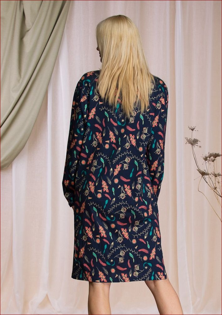 Kiedy zbierać pokrzywę? Odkryj właściwy czas na zbiór pełen mocy! () Kiedy zbierać pokrzywę? Odkryj właściwy czas na zbiór pełen mocy!