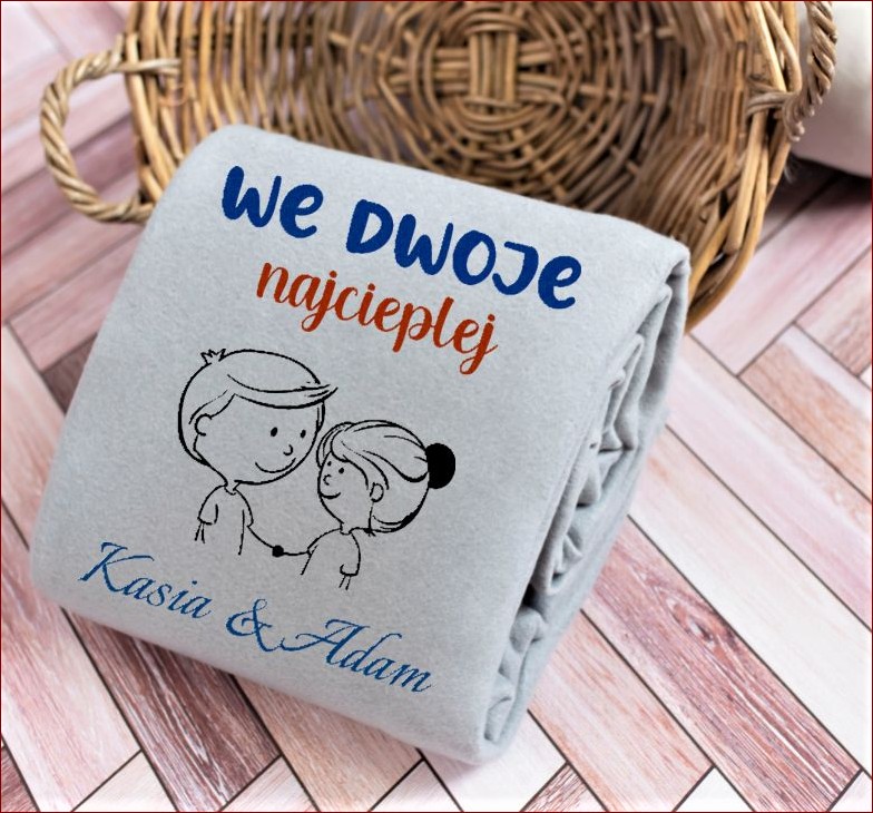 Koc dla dwojga - stworzony dla romantycznych chwil. Miękki, przytulny towarzysz