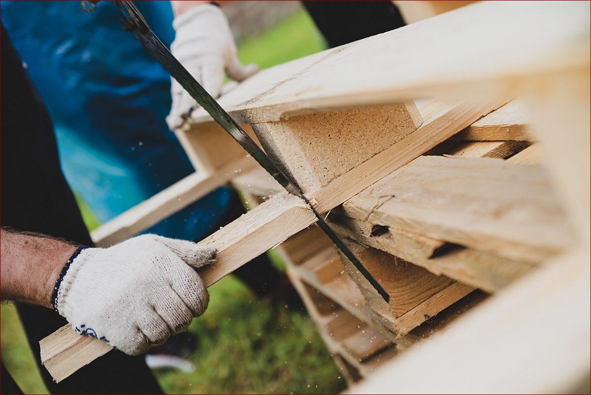 Kompostownik drewniany: Krok po kroku - Jak zbudować ekologiczny kompostownik w ogrodzie