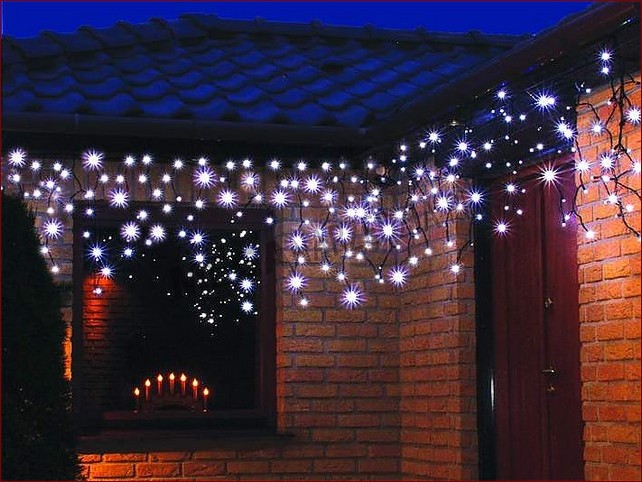 Lampki świąteczne na balkon - Stworzyć prawdziwą świąteczną krainę czarów