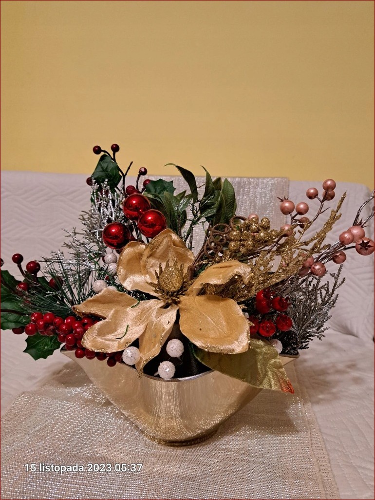 Stroiki świąteczne jak zrobić: Magia DIY w Twoim domu