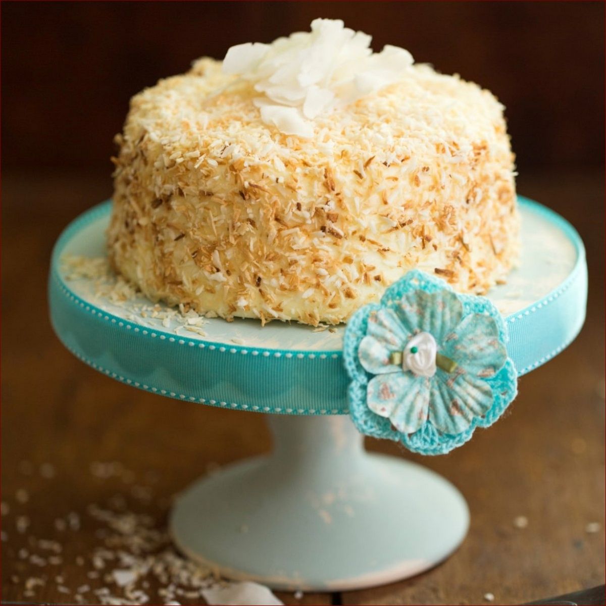 Szybki tort urodzinowy: Prosty przepis na słodki sukces w ekspresowym tempie