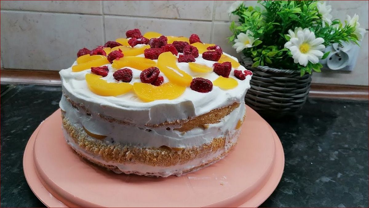 Tort z gotowych spodów - oszczędność czasu i wyśmienity smak w kilku krokach