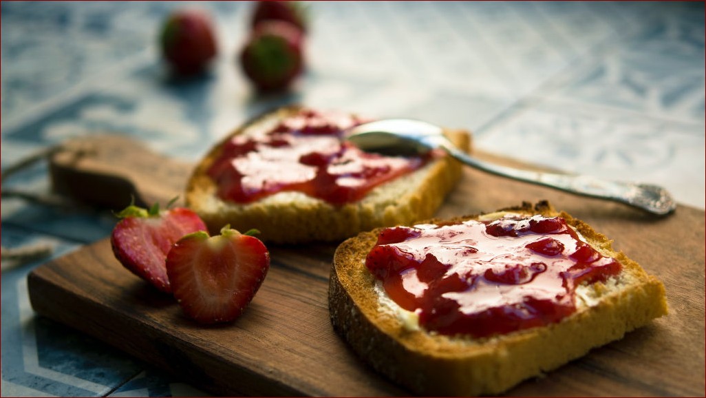 Marmolada a dżem - odkryj smaczne różnice i sekrety tych słodkich przysmaków