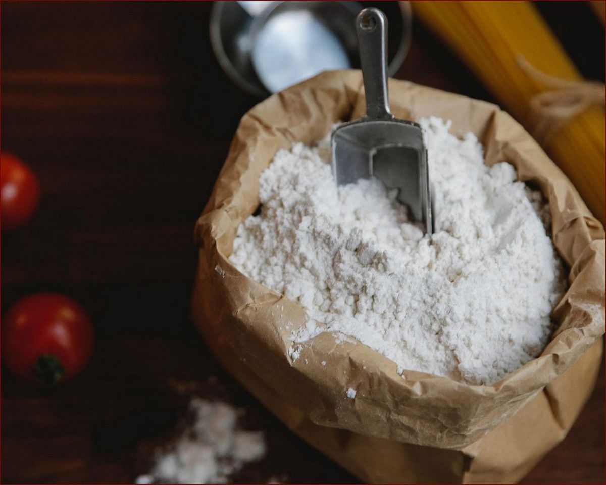 Jak pozbyć się zapachu moczu z kanapy? Skuteczne sposoby na świeżą kanapę!